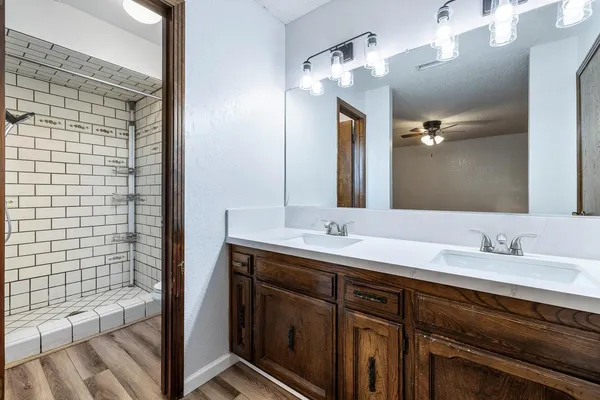 $300,000 | 1629 Willow Avenue, Clovis, CA 93612