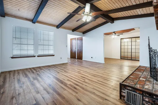 $300,000 | 1629 Willow Avenue, Clovis, CA 93612