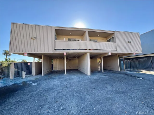 $2,100 | 660 East 6th Street, Unit A, Azusa, CA 91702