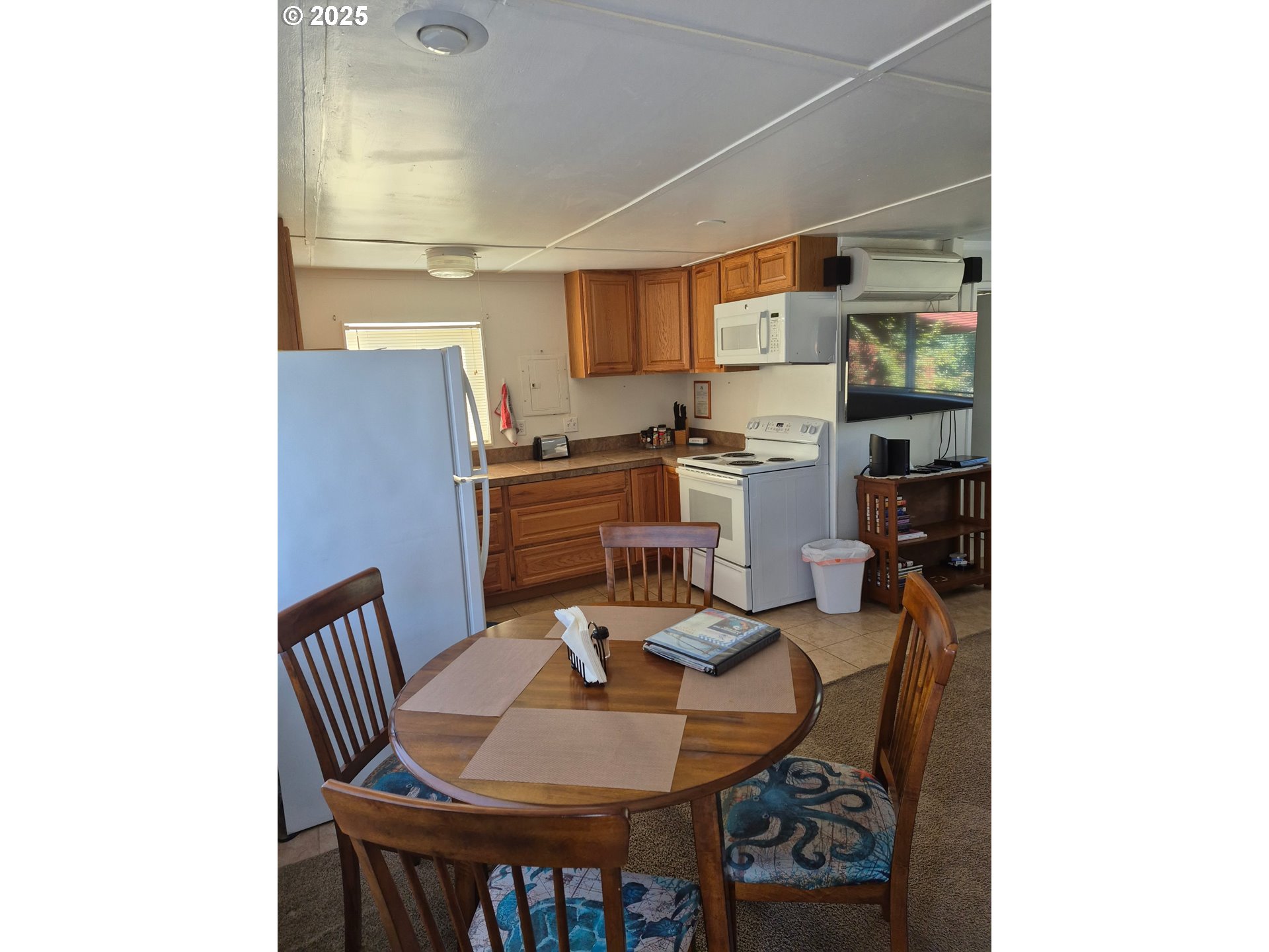 311 Northwest 58th Street Newport, OR 97365 - Photo 2 of 7