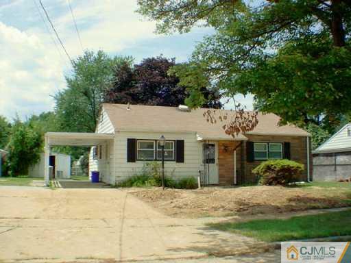 92 Winthrop Road Edison, NJ 08817 - Photo 2 of 2