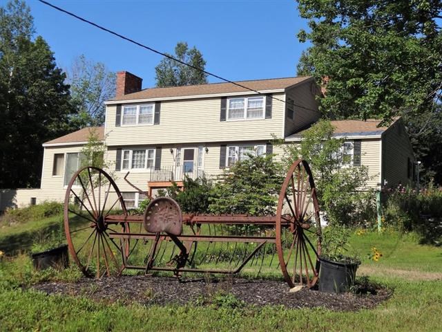 15 Twist Hill Road Dunbarton, NH 03046 - Photo 1 of 22 Gallery Image 1