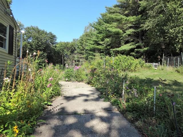 15 Twist Hill Road Dunbarton, NH 03046 - Photo 17 of 22 Gallery Image 17