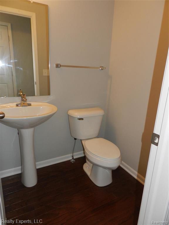 13428 Stamford Road Belleville, MI 48111 - Photo 16 of 27