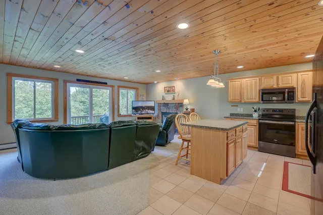 $525,000 | 78 B Street, Conway, NH 03818