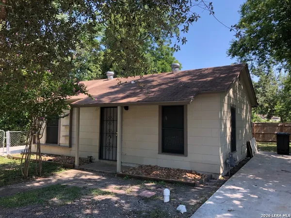 $1,350 | 1406 Kendalia Avenue, Unit 1, San Antonio, TX 78224