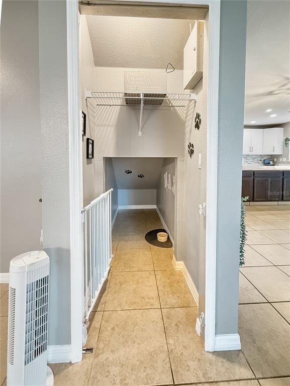 1018 Roberta Road Lake Wales, FL 33853 - Photo 3 of 10