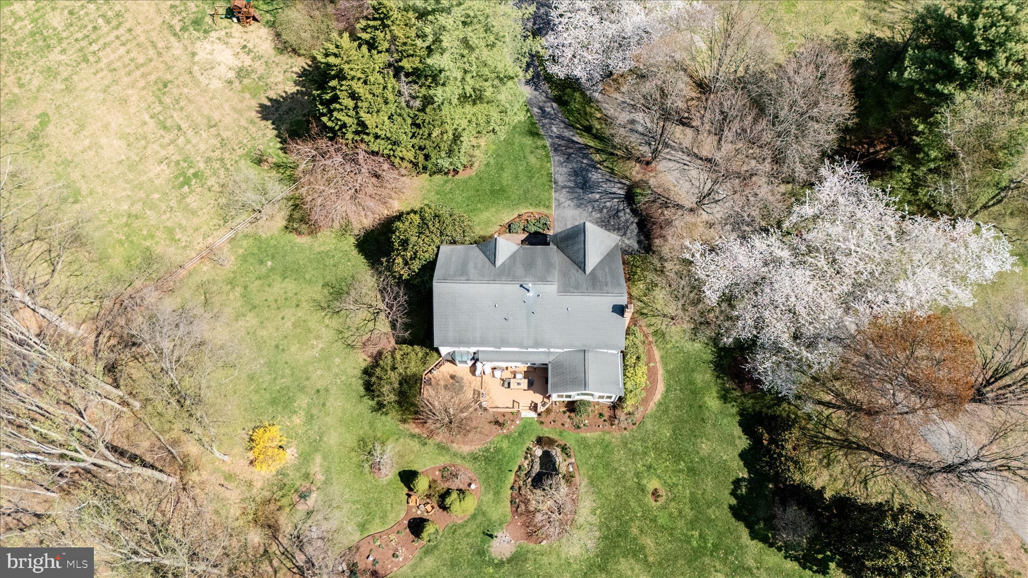 19808 Falling Spring Court Gaithersburg, MD 20882 - Photo 49 of 69 Aerial