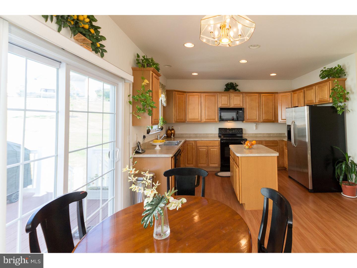 2861 Westerham Road Downingtown, PA 19335 - Photo 6 of 25 Kitchen