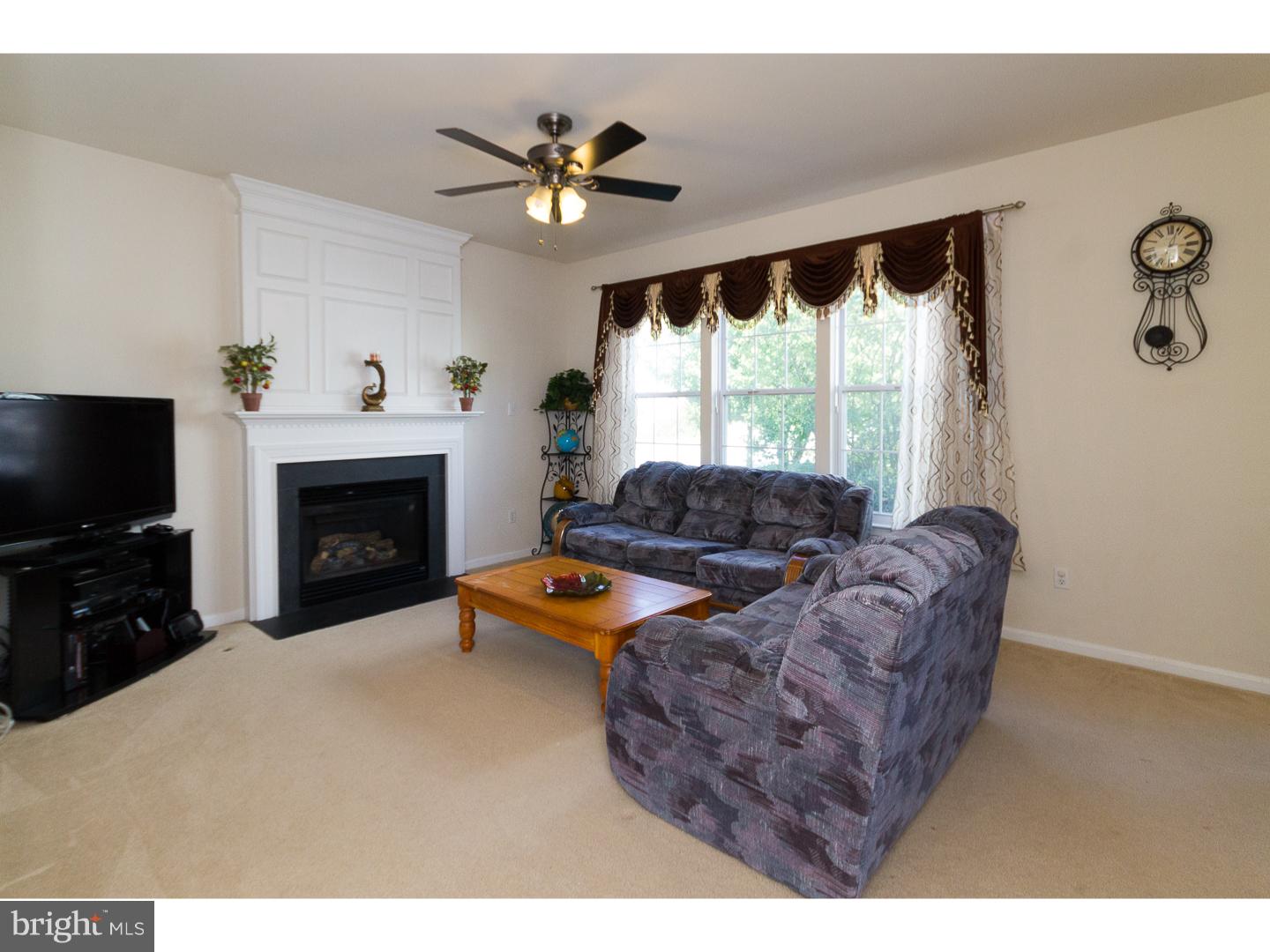2861 Westerham Road Downingtown, PA 19335 - Photo 8 of 25 Family Room
