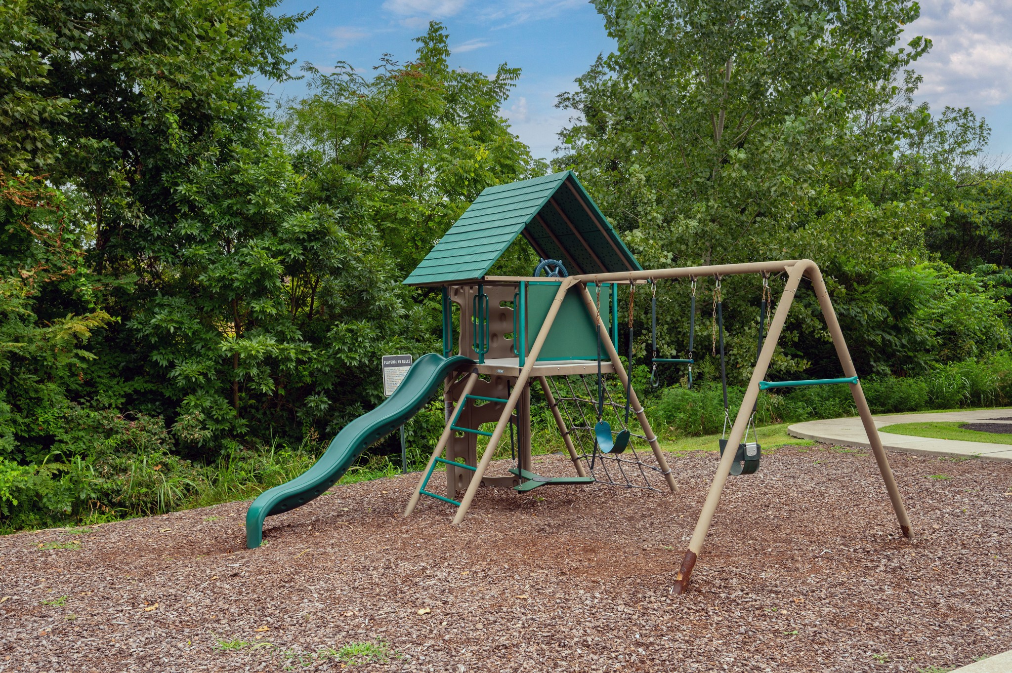118 Ramsden Avenue La Vergne, TN 37086 - Photo 24 of 24 a view of wooden deck and a park