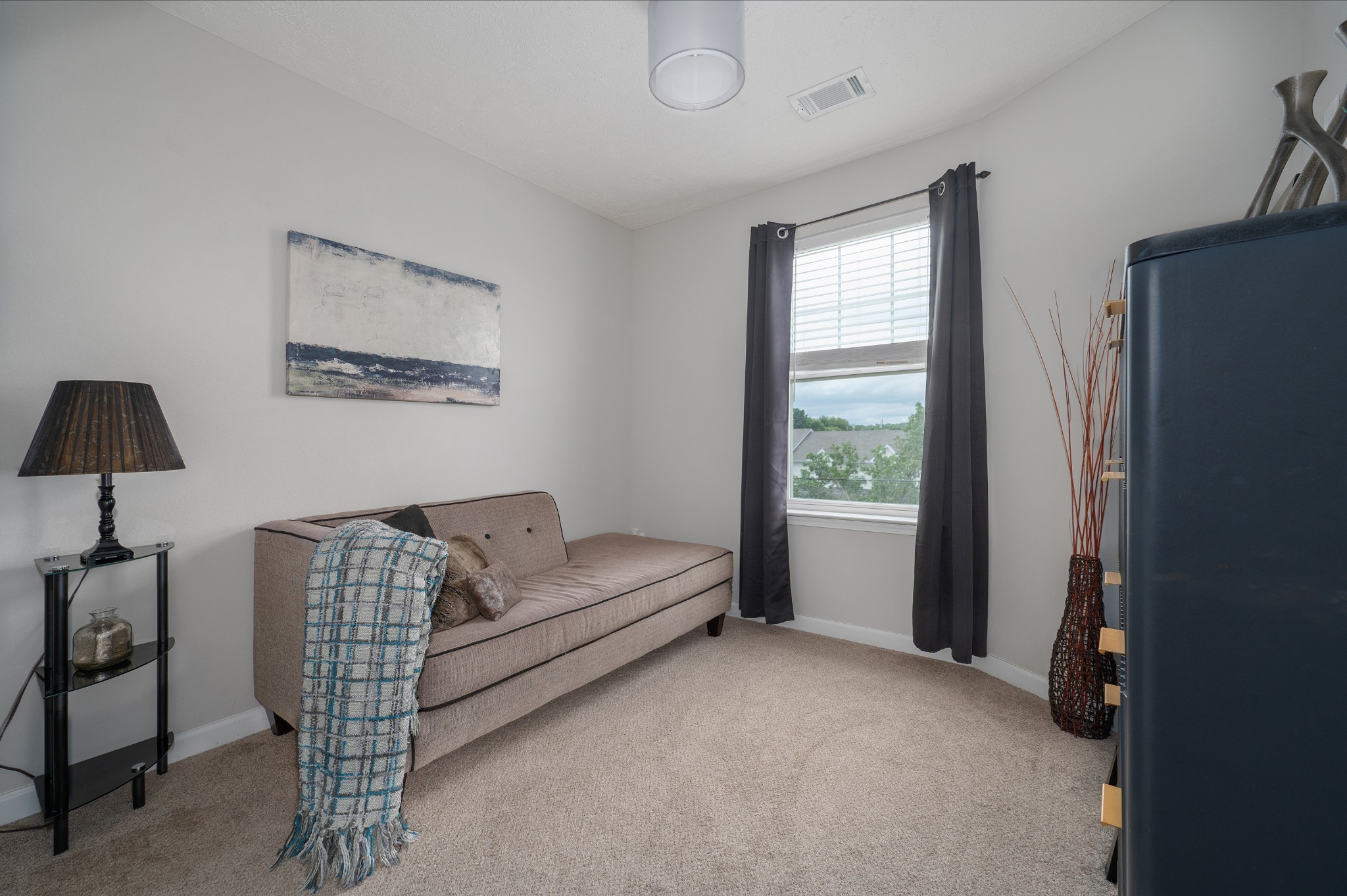118 Ramsden Avenue La Vergne, TN 37086 - Photo 24 of 33 a living room with furniture and a window