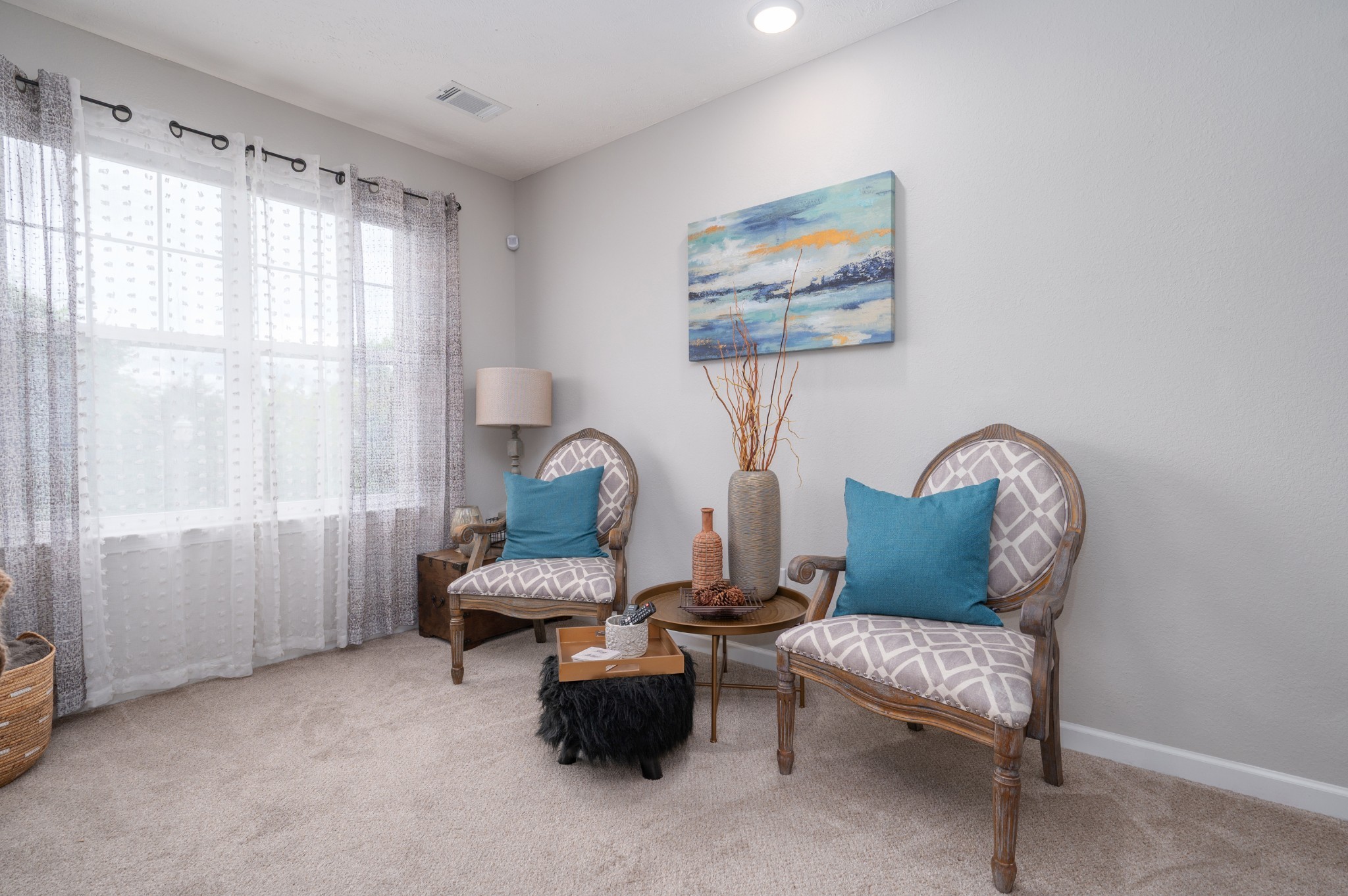 118 Ramsden Avenue La Vergne, TN 37086 - Photo 7 of 33 a living room with furniture and a window