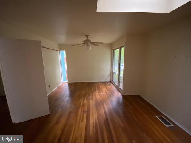 5231 Thunder Hill Road Columbia, MD 21045 - Photo 5 of 8 Master Bedroom