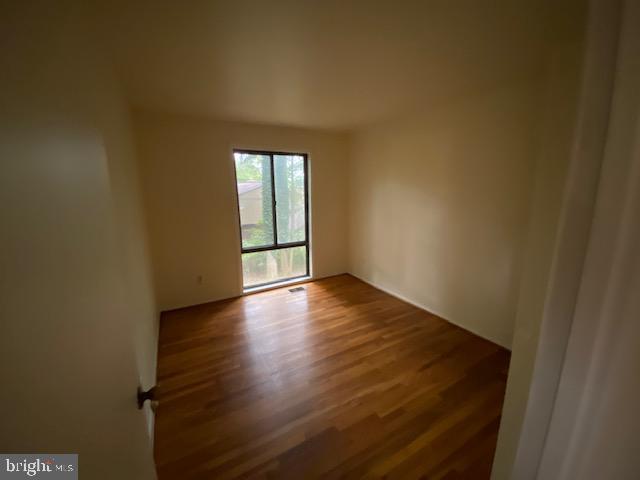 5231 Thunder Hill Road Columbia, MD 21045 - Photo 7 of 8 Bedroom 2