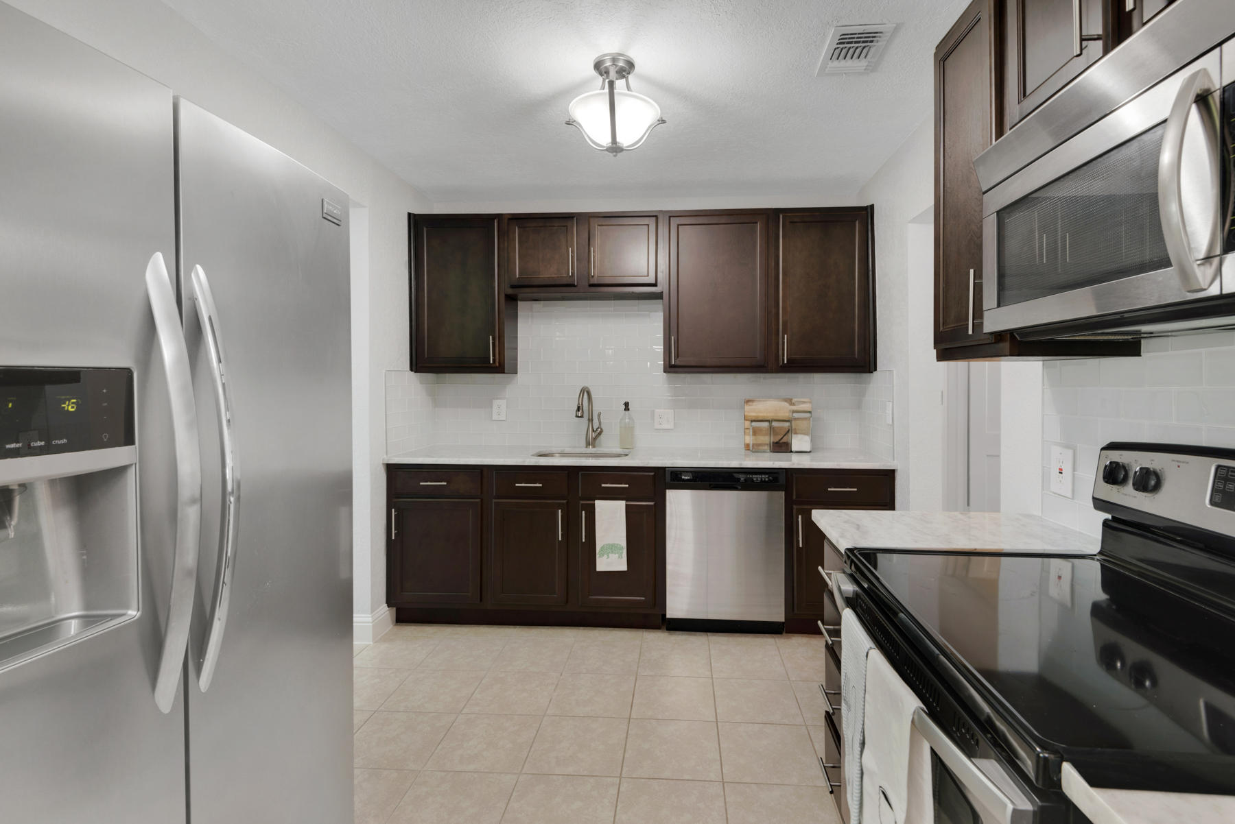 11 Choctawhatchee Road Southeast Fort Walton Beach, FL 32548 - Photo 17 of 42 Gallery Image 17