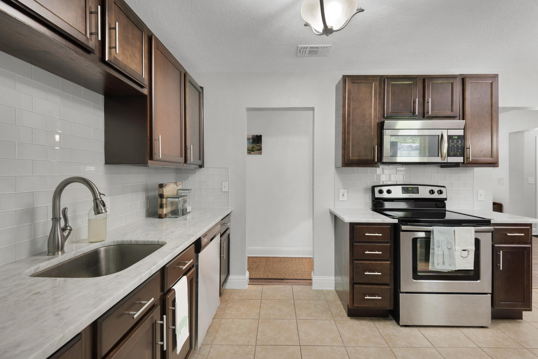 11 Choctawhatchee Road Southeast Fort Walton Beach, FL 32548 - Photo 19 of 42 Gallery Image 19