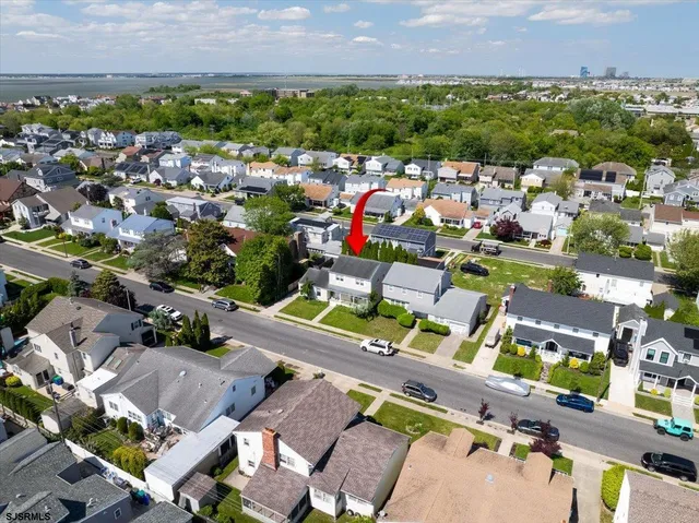 $949,000 | 411 North Douglas Avenue, Margate City, NJ 08402