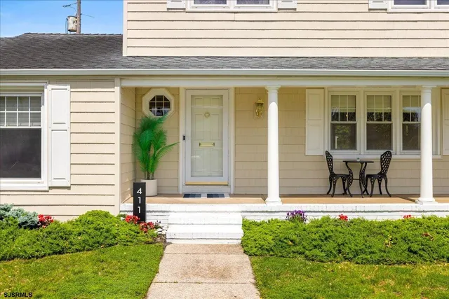 $949,000 | 411 North Douglas Avenue, Margate City, NJ 08402