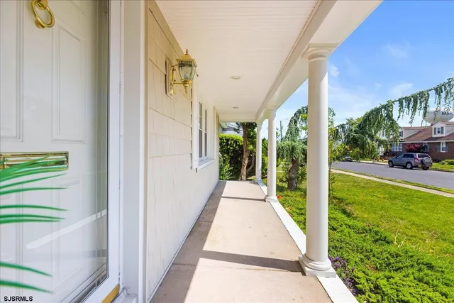 $949,000 | 411 North Douglas Avenue, Margate City, NJ 08402