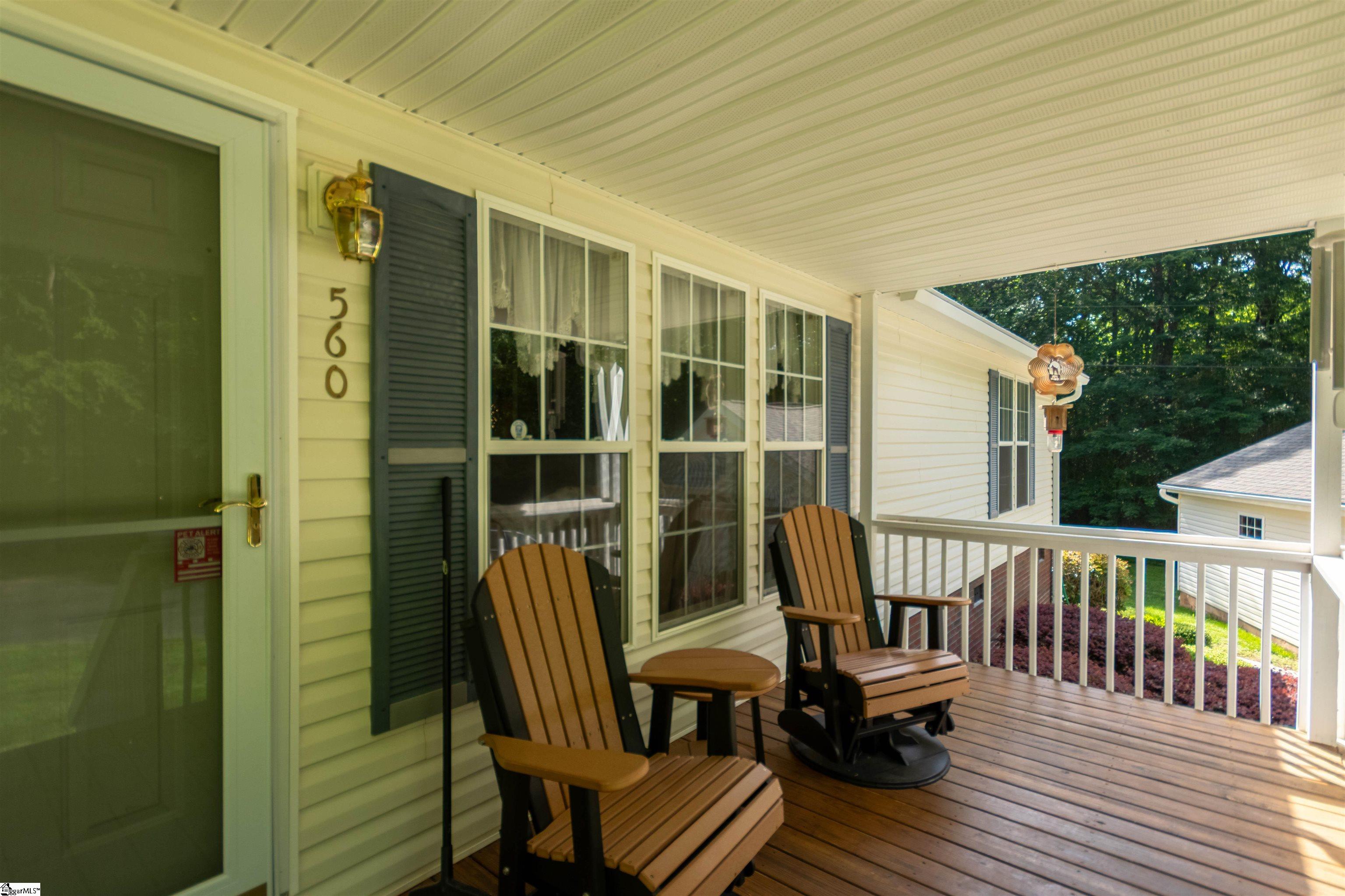560 Fortenberry Road Woodruff, SC 29388 - Photo 3 of 28
