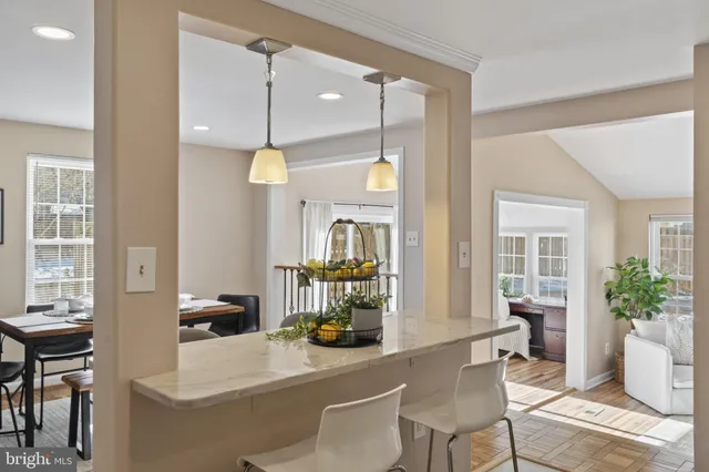 $410,000 | 2 Warren Common, Cockeysville, MD 21030