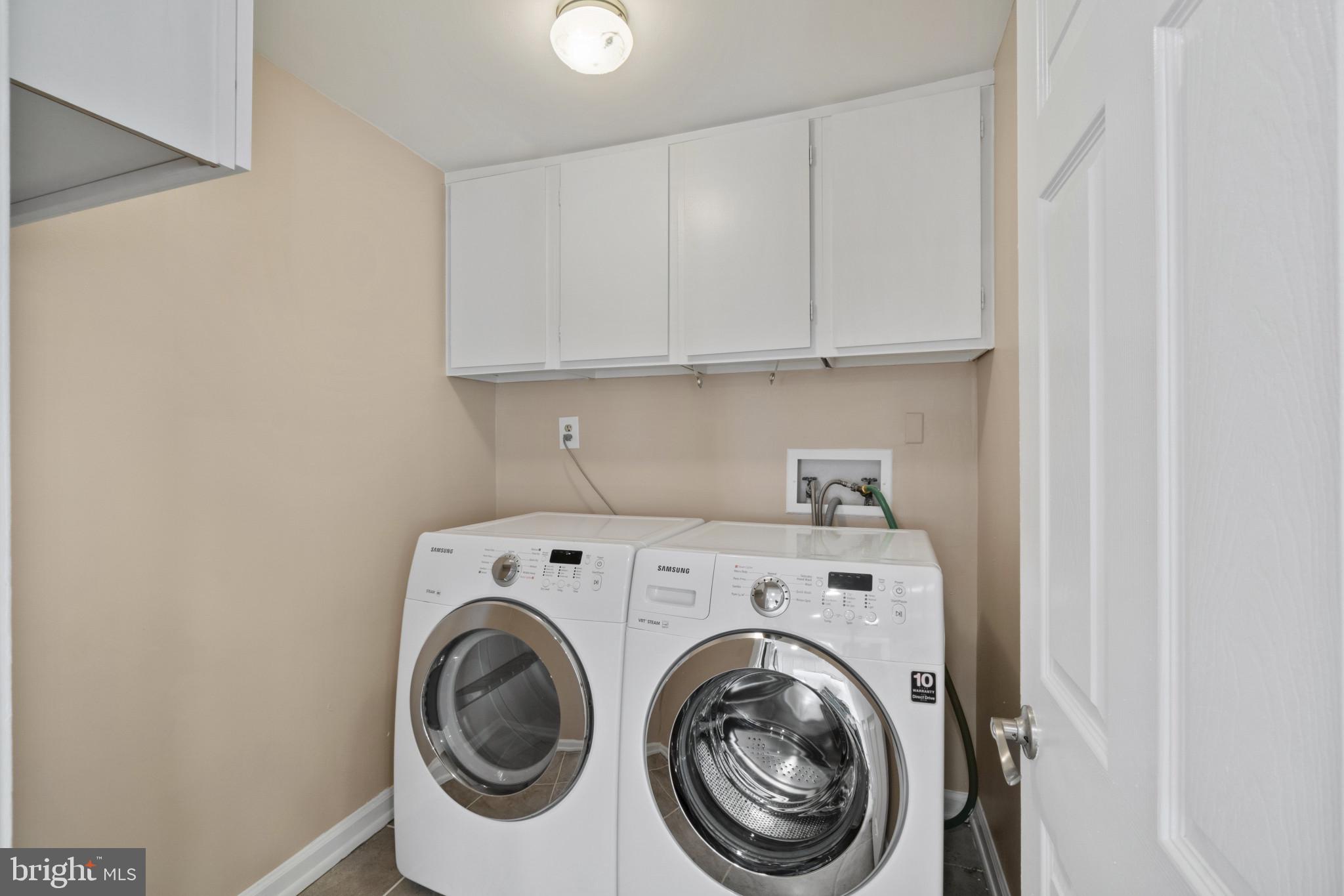 2 Warren Common Cockeysville, MD 21030 - Photo 9 of 26 Convenient laundry room located off kitchen