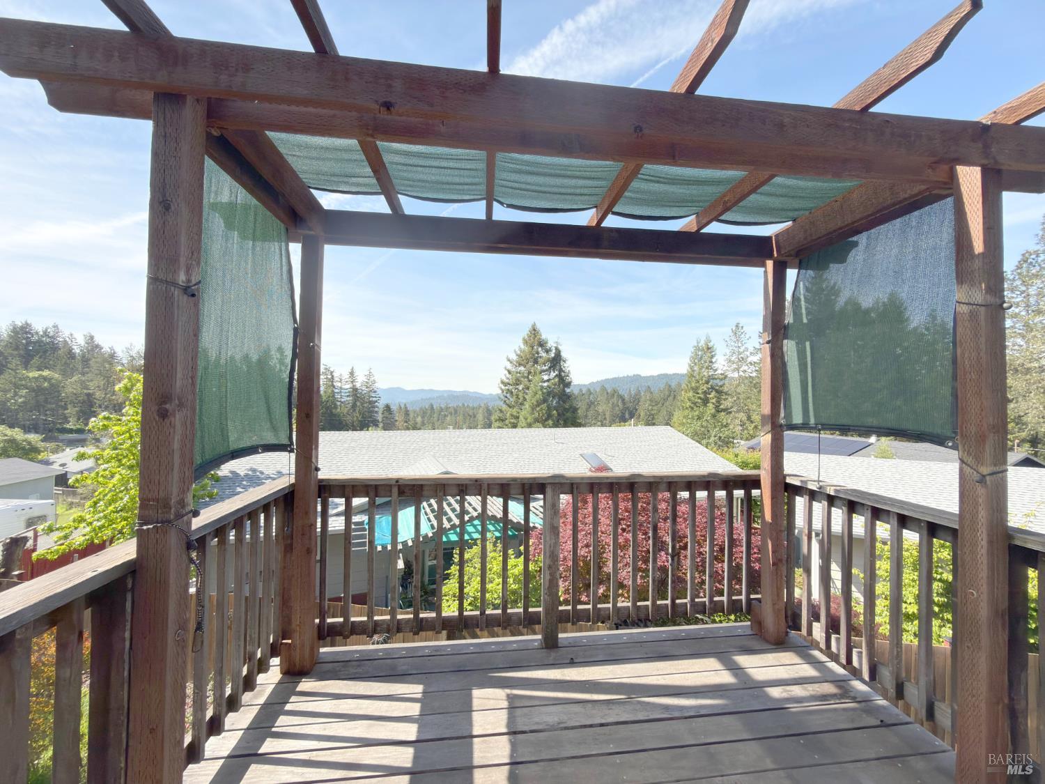 27009 Hawk Court Willits, CA 95490 - Photo 30 of 31