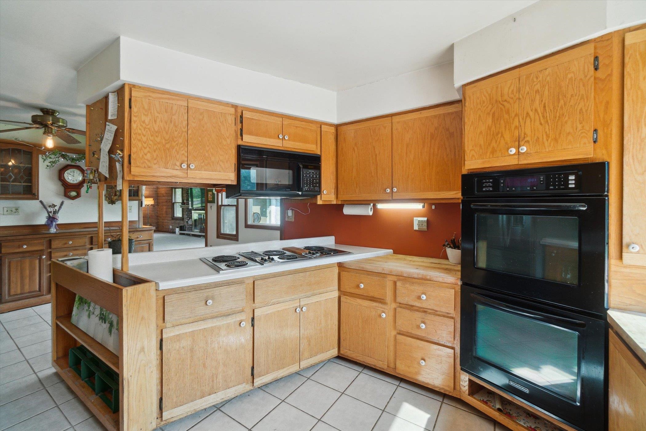 2611 S Road Burlington, WI 53105 - Photo 21 of 78