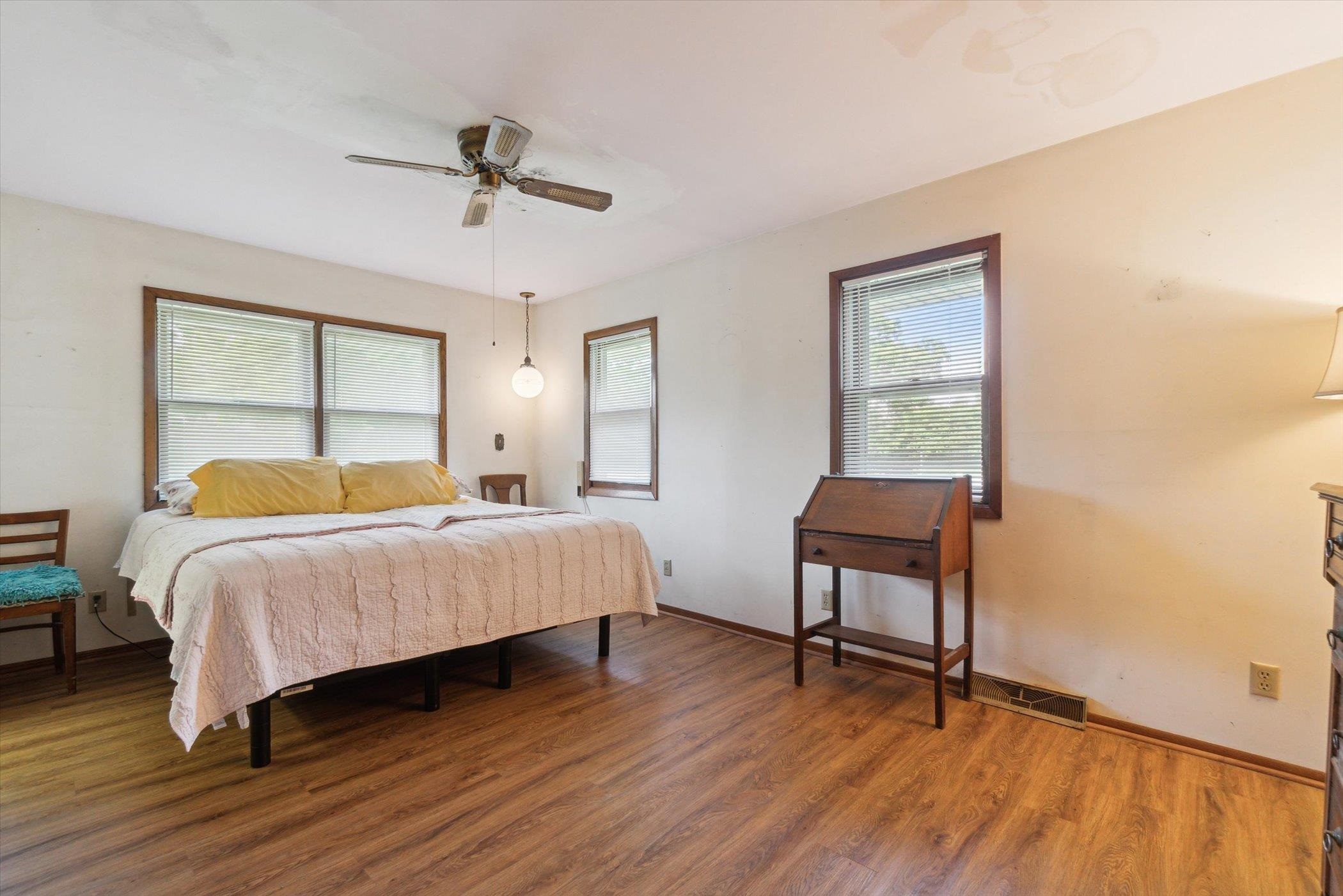 2611 S Road Burlington, WI 53105 - Photo 37 of 78