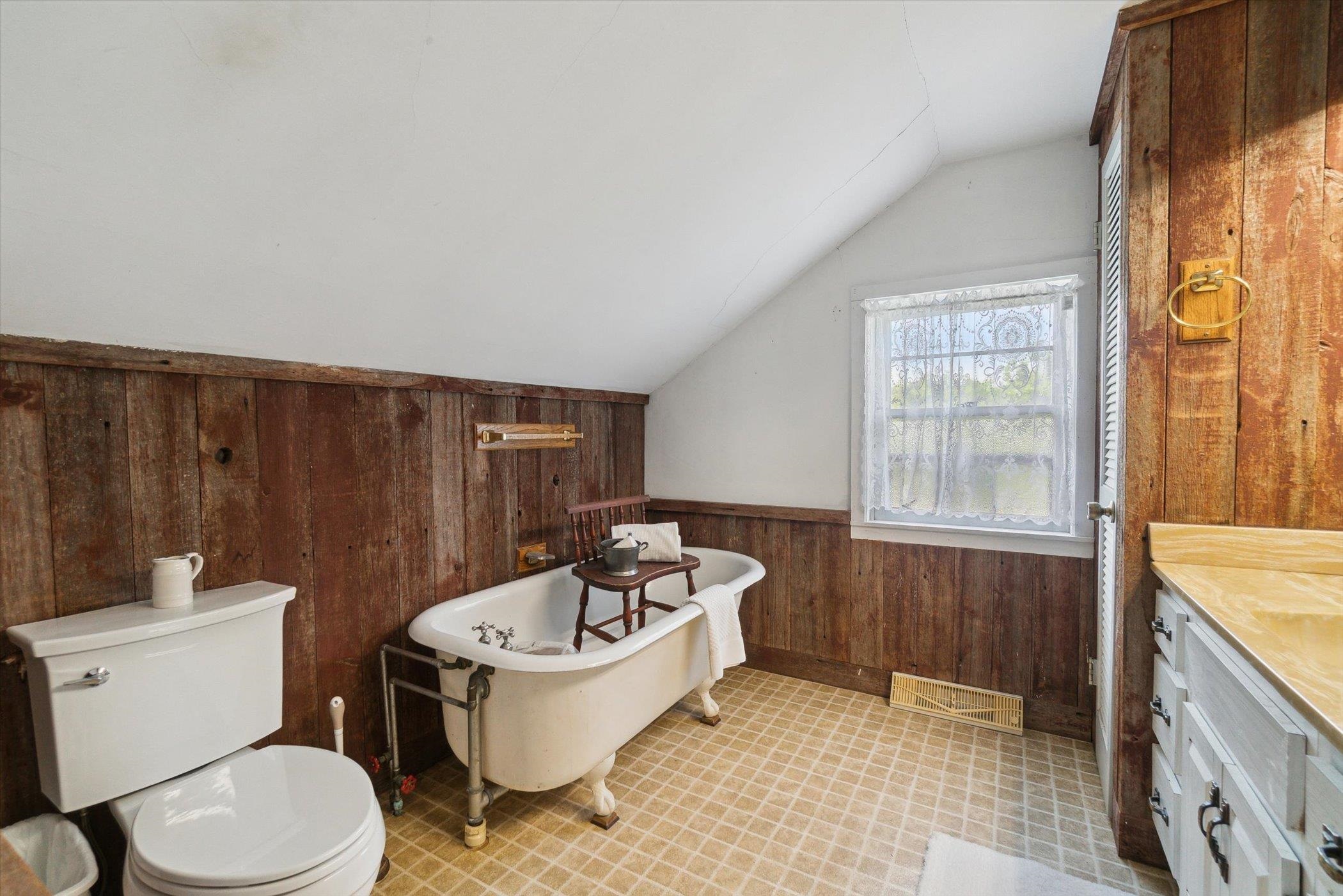 2611 S Road Burlington, WI 53105 - Photo 45 of 78