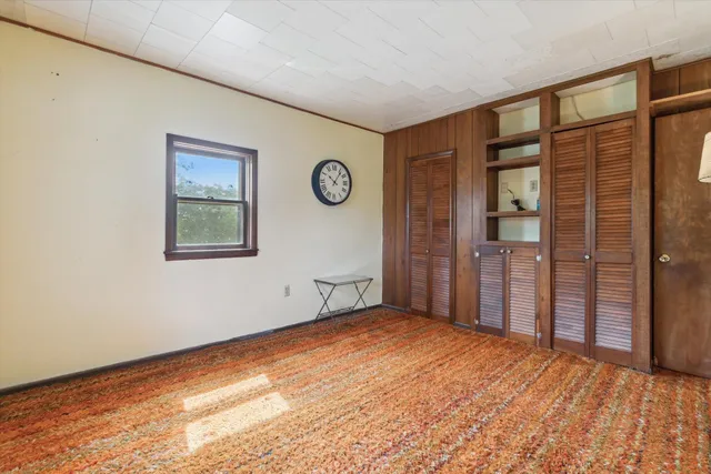 $500,000 | 2611 S Road, Burlington, WI 53105