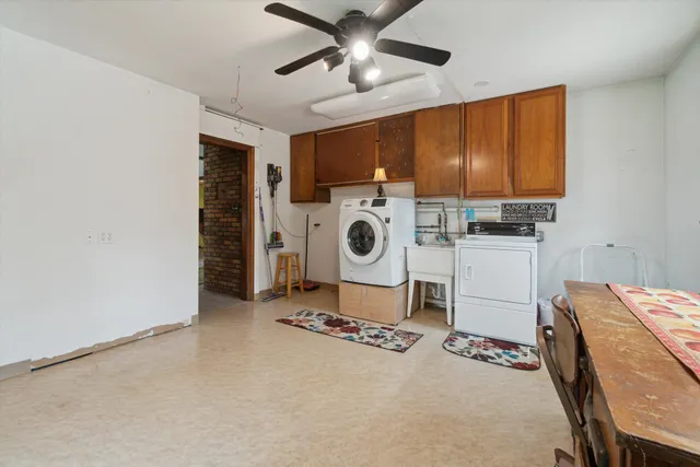 $500,000 | 2611 S Road, Burlington, WI 53105