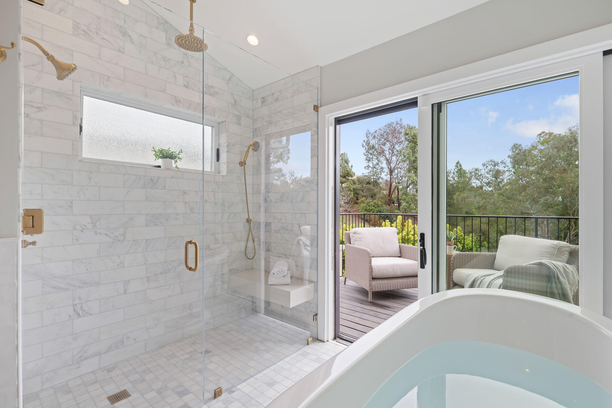 855 Miramonte Drive Santa Barbara, CA 93109 - Photo 30 of 73 36 - Primary Bathroom