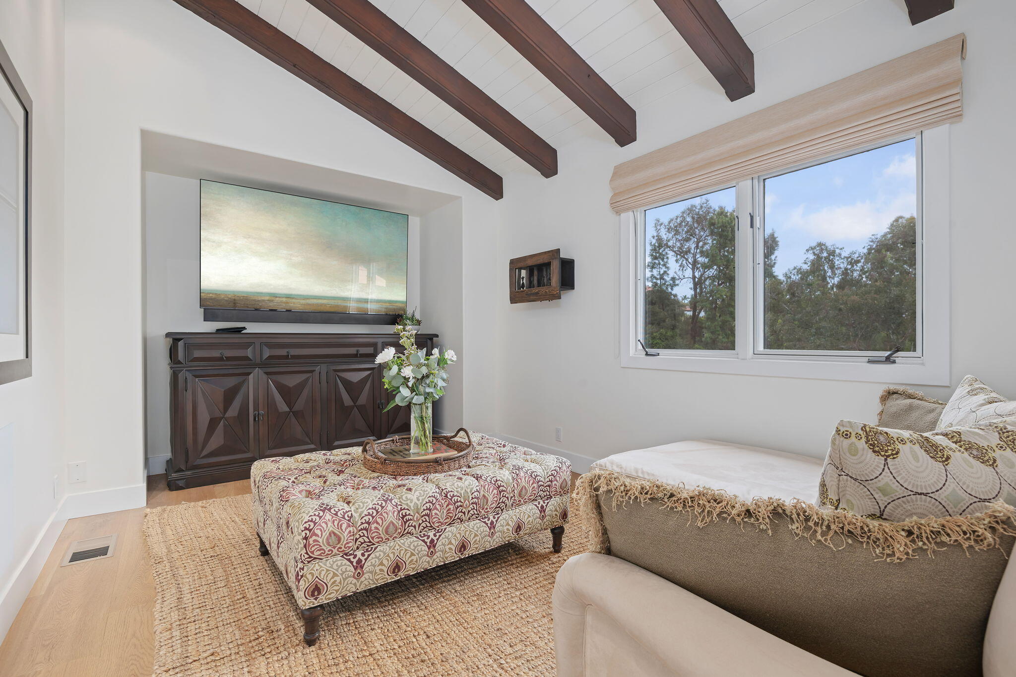 855 Miramonte Drive Santa Barbara, CA 93109 - Photo 37 of 73 37 - TV Room