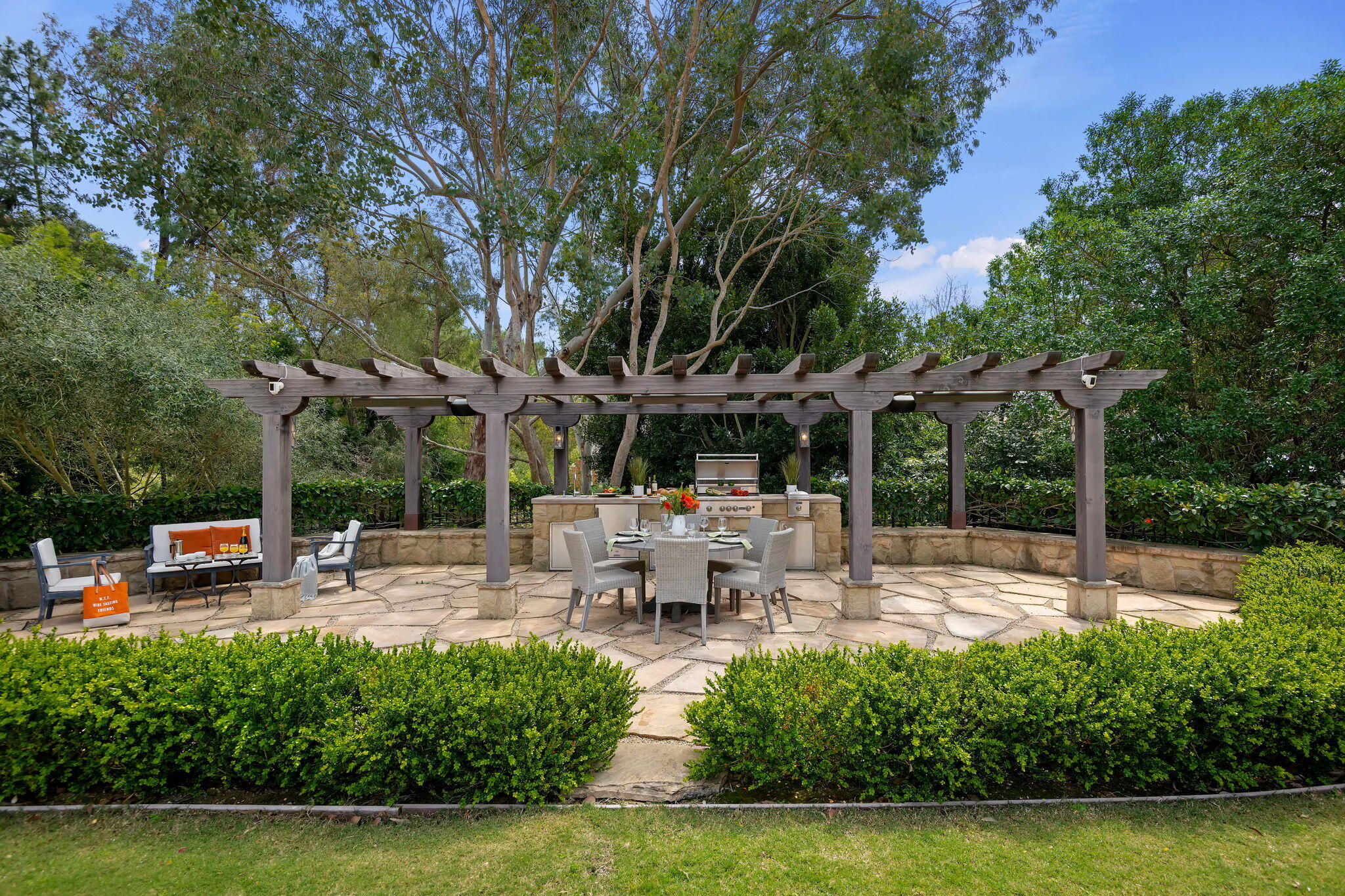 855 Miramonte Drive Santa Barbara, CA 93109 - Photo 52 of 73 76 - BBQ & Picinic Area