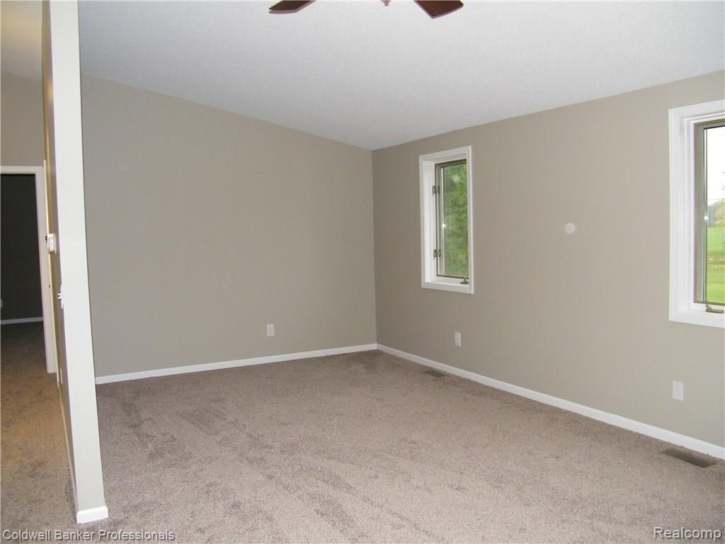11506 East Potter Road Davison, MI 48423 - Photo 16 of 24 100_2885.jpg