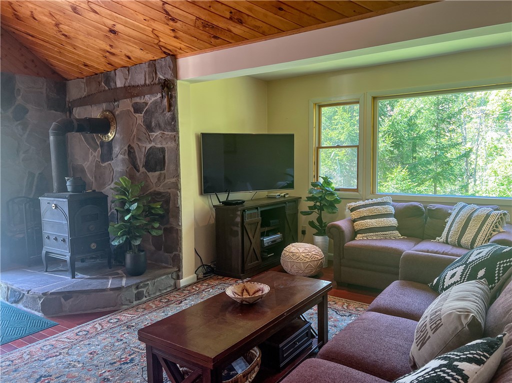 137 Charles Morse Road Denver, NY 12421 - Photo 9 of 46