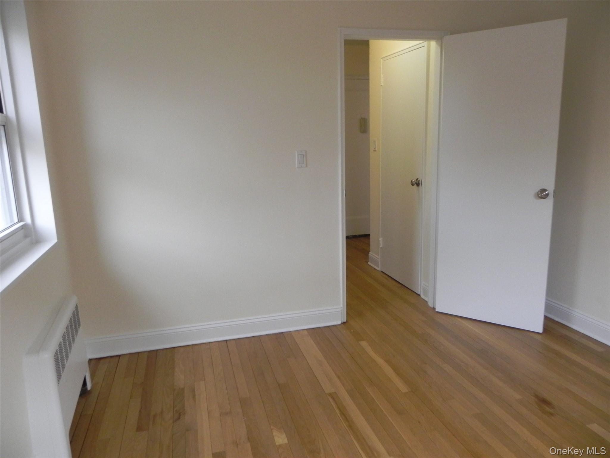 11 Schenck Avenue, Unit 2D Great Neck, NY 11021 - Photo 11 of 12