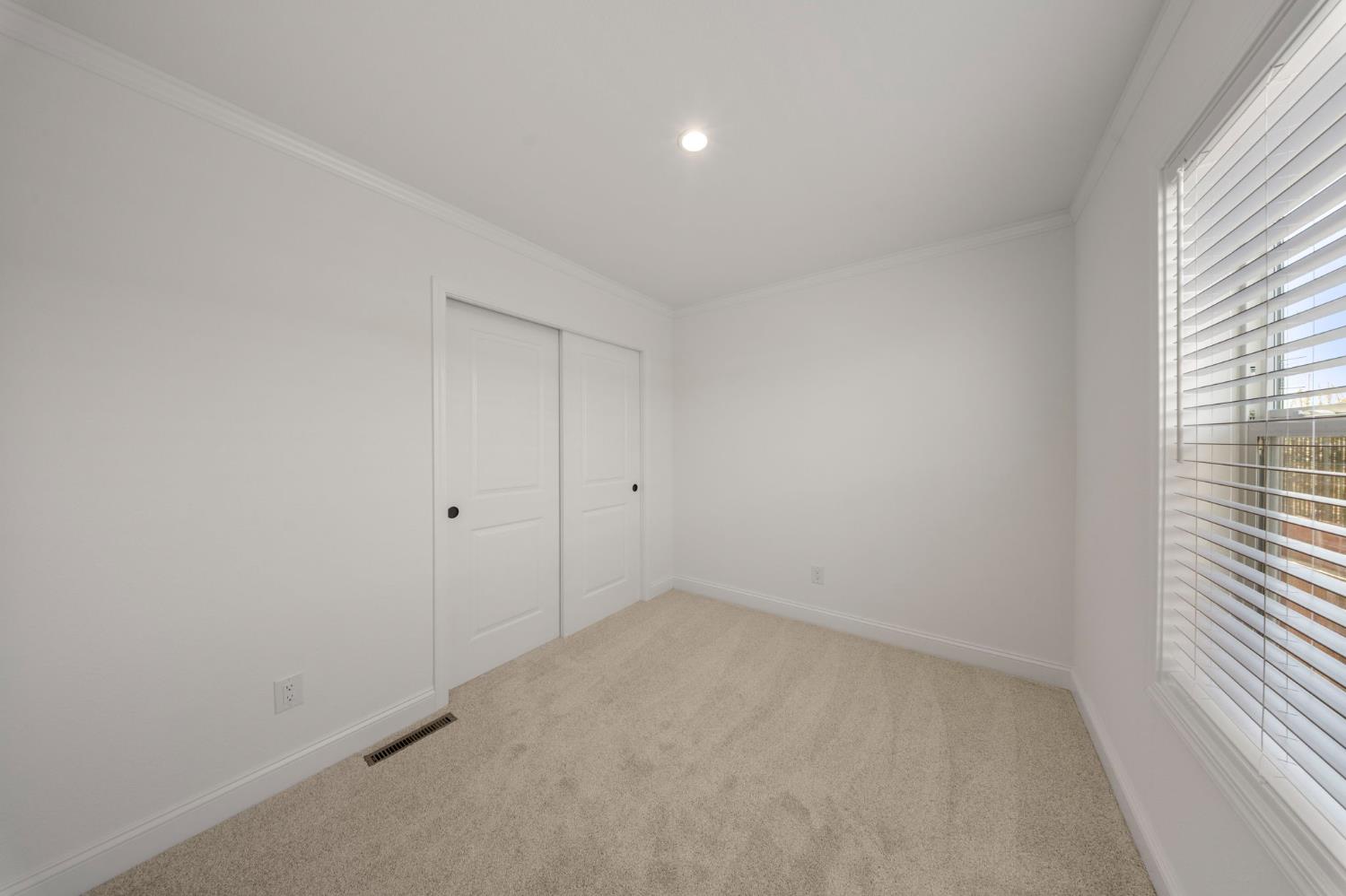 2030 East Grayson Road, Unit 26 Ceres, CA 95307 - Photo 12 of 15