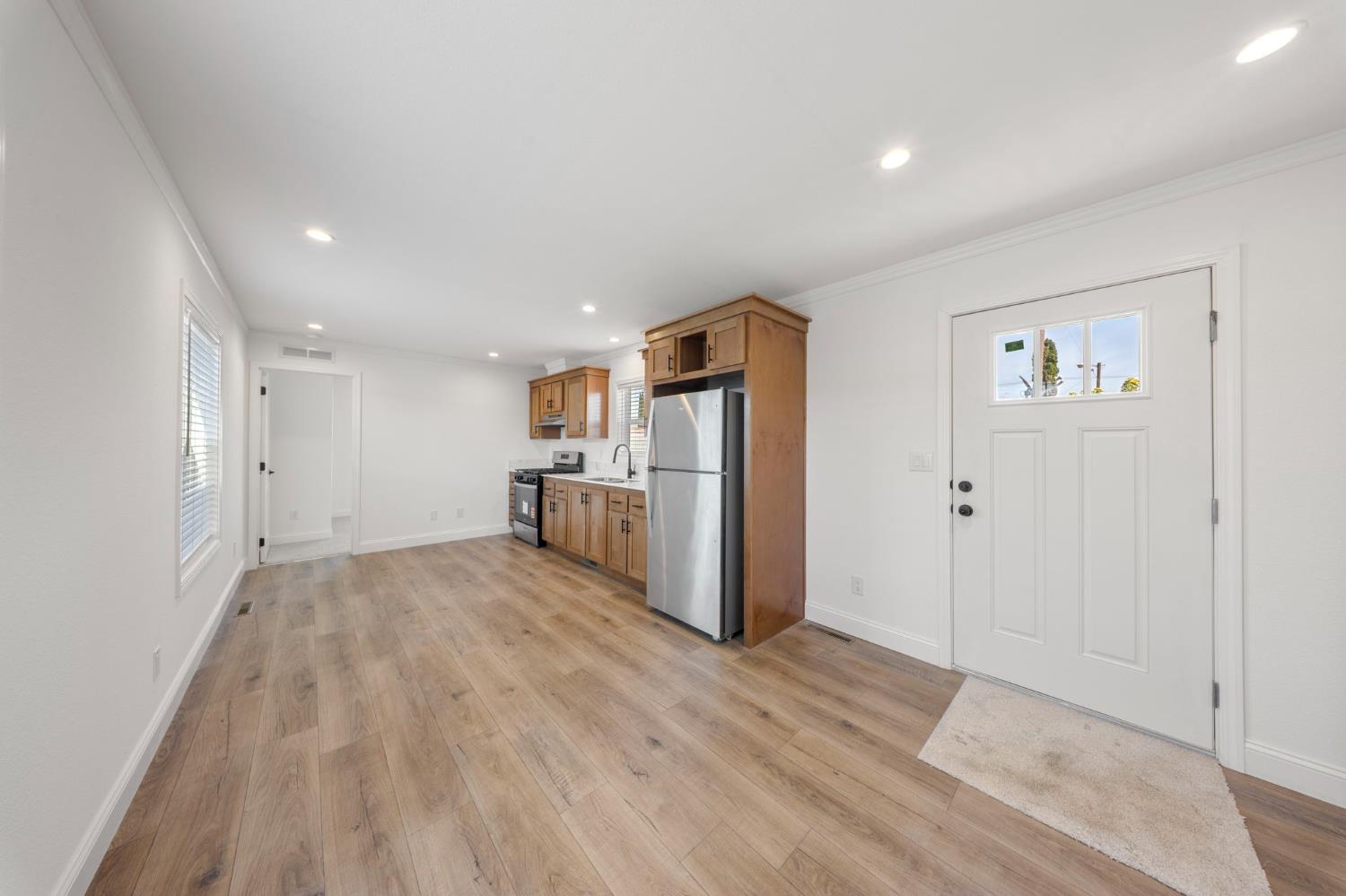 2030 East Grayson Road, Unit 26 Ceres, CA 95307 - Photo 5 of 15