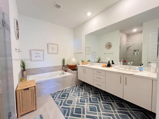 $6,200 | 10711 Aqua Court, Parkland, FL 33076