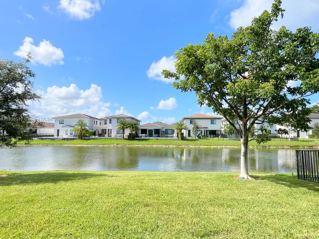 $6,200 | 10711 Aqua Court, Parkland, FL 33076