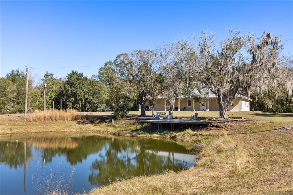 3865 Rabbit Run Road Wauchula, FL 33873 - Photo 31 of 43 a view of a lake with trees