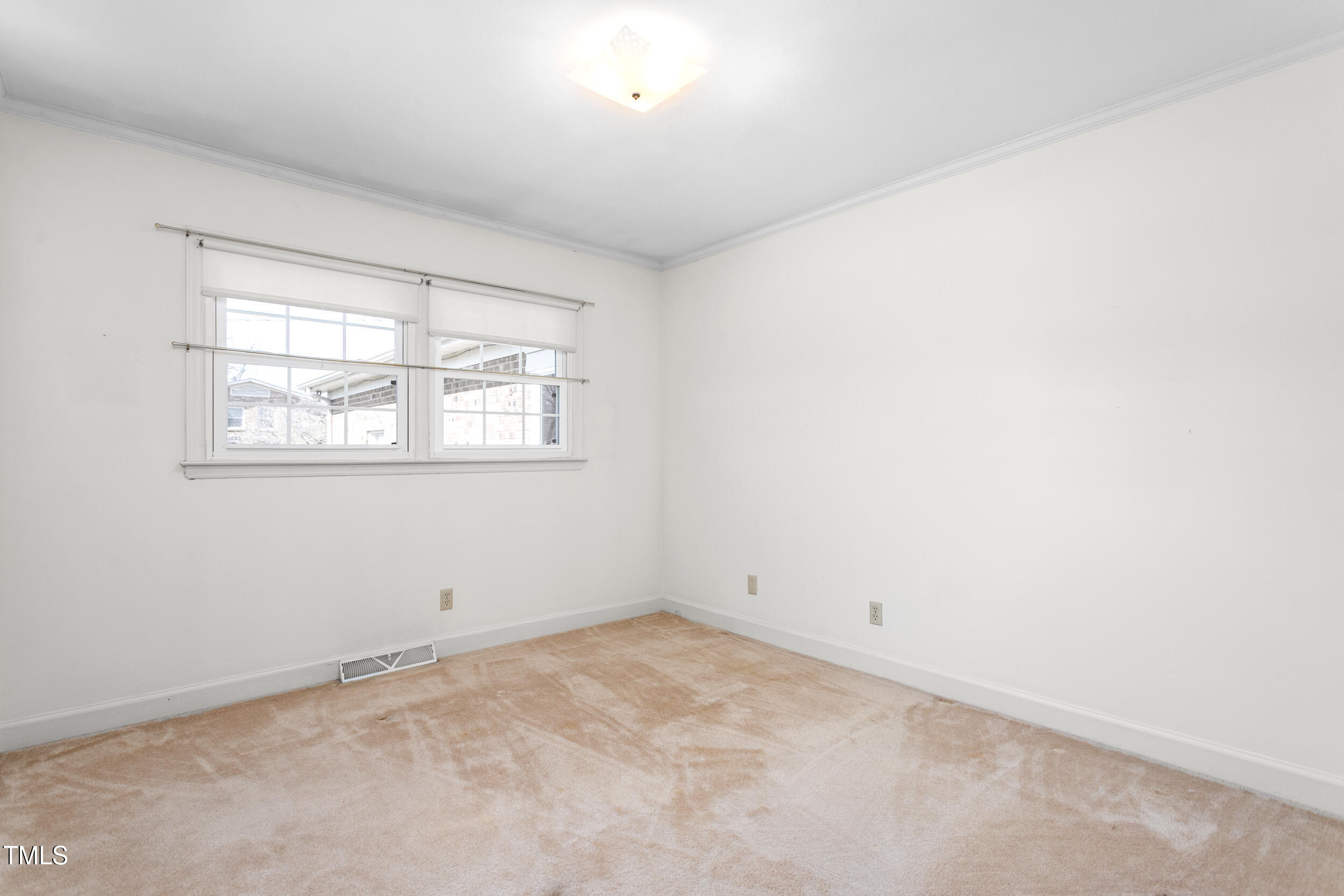 2103 Huntington Road Burlington, NC 27215 - Photo 20 of 36 2103 Huntington Road-18
