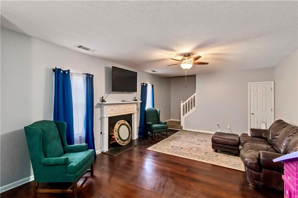 4177 Donna Way Lithonia, GA 30038 - Photo 12 of 27