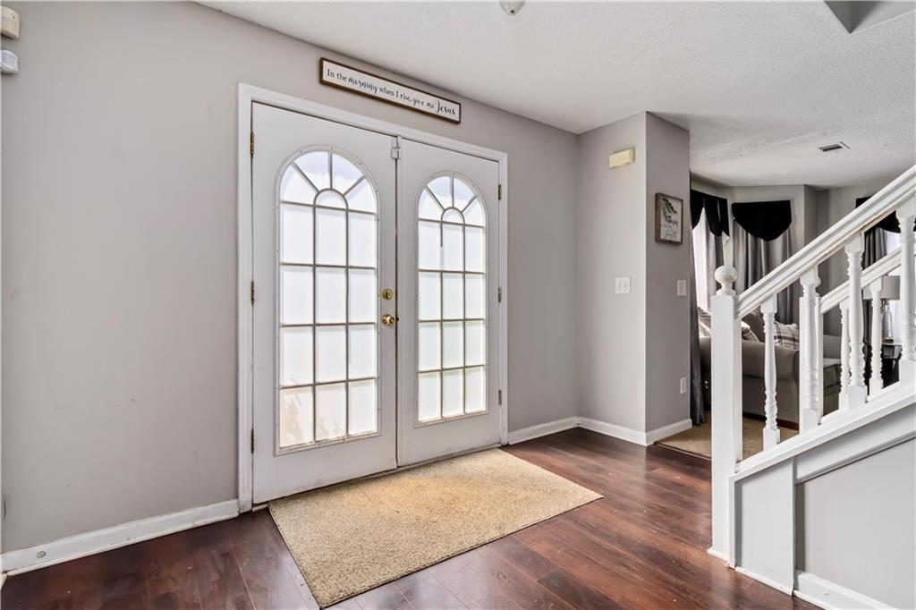 4177 Donna Way Lithonia, GA 30038 - Photo 4 of 27