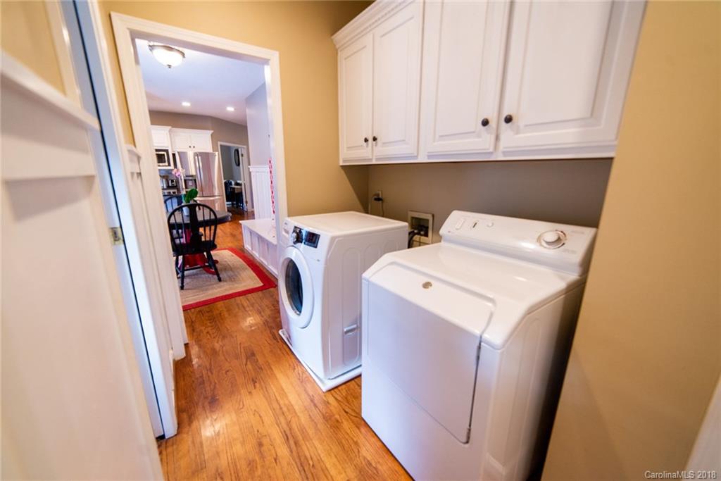 4225 Rowell Road Lancaster, SC 29720 - Photo 11 of 34 a utility room with dryer and washer