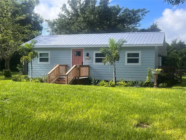 $2,700 | 2921 Wilson Avenue, Punta Gorda, FL 33982