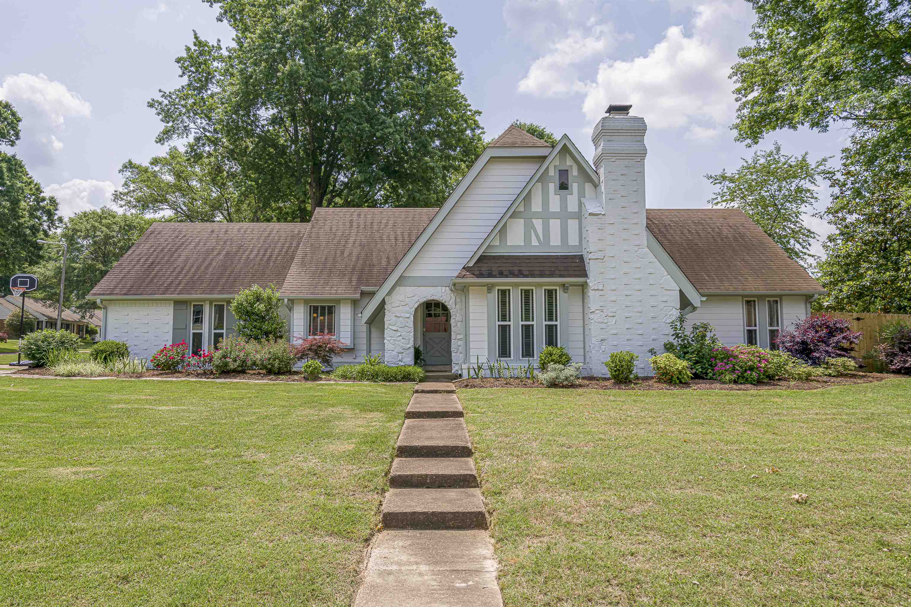 111 Harpers Ferry Road Collierville, TN 38017 - Photo 1 of 24 Gallery Image 1